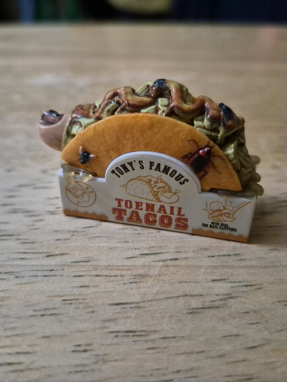 4/20$ Zuru Mega Gross Minis Series 2 Tony's Famous Toenail Tacos